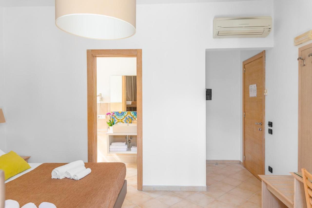 Relais Francesca Bed & Breakfast Piano di Sorrento Luaran gambar