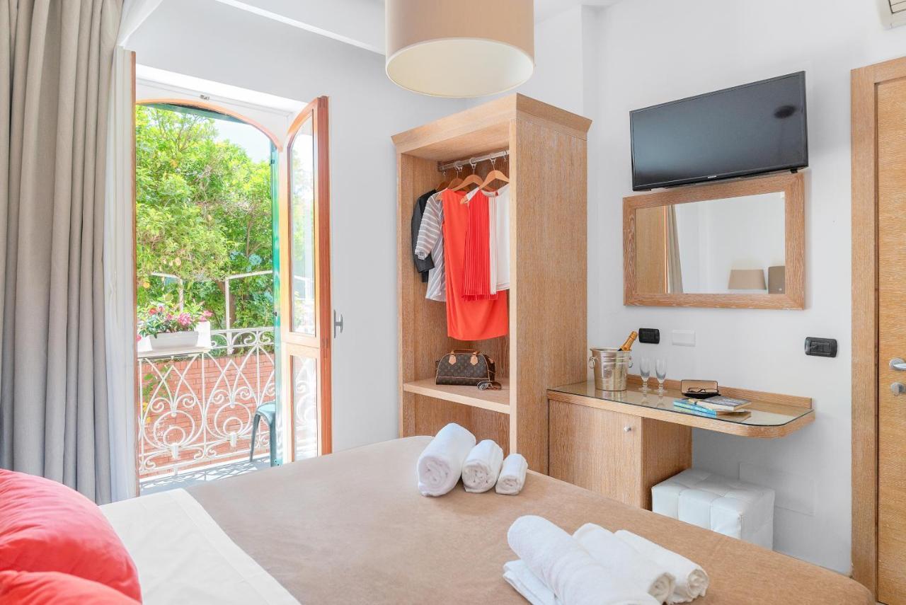 Relais Francesca Bed & Breakfast Piano di Sorrento Luaran gambar