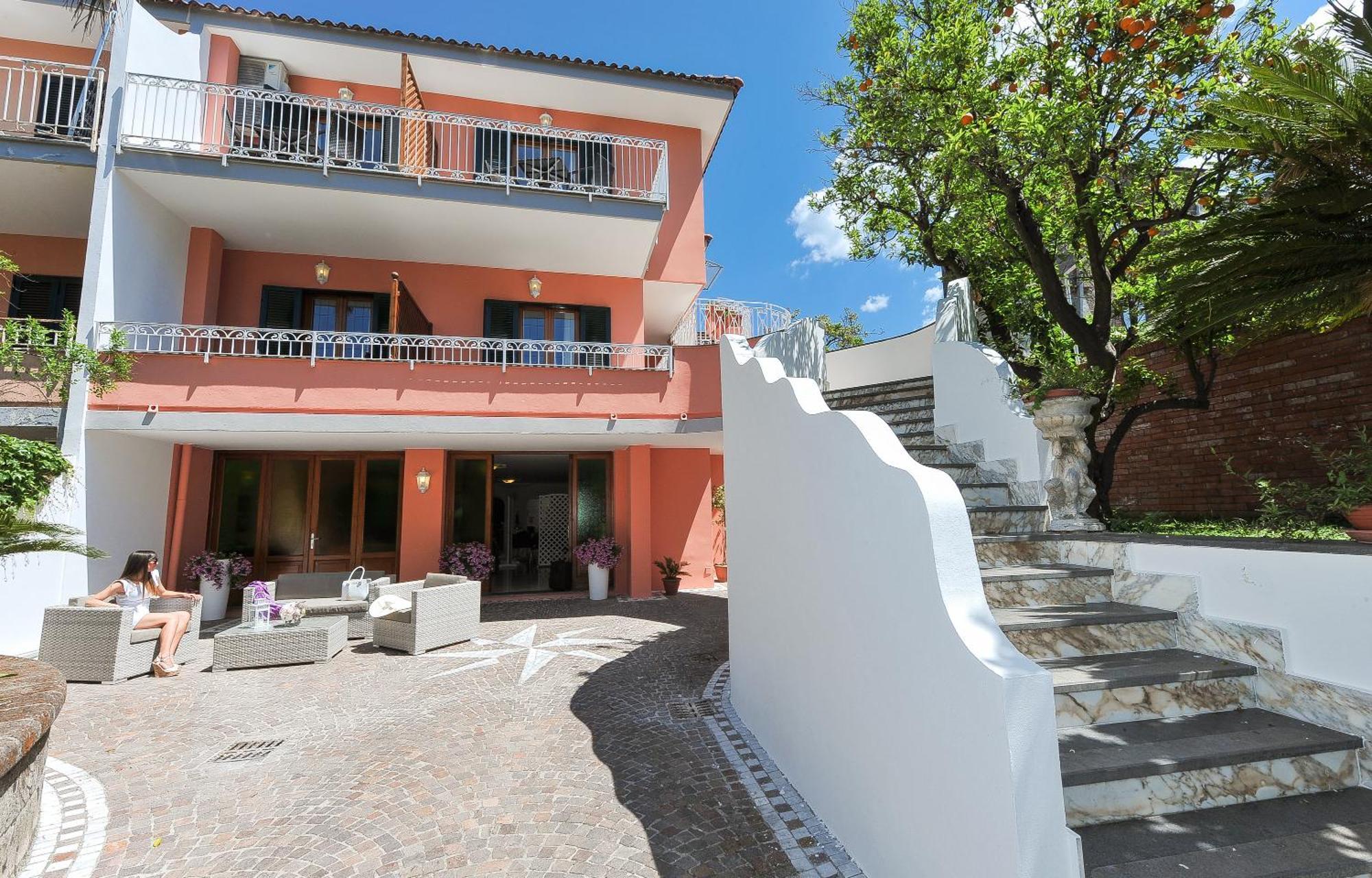 Relais Francesca Bed & Breakfast Piano di Sorrento Luaran gambar