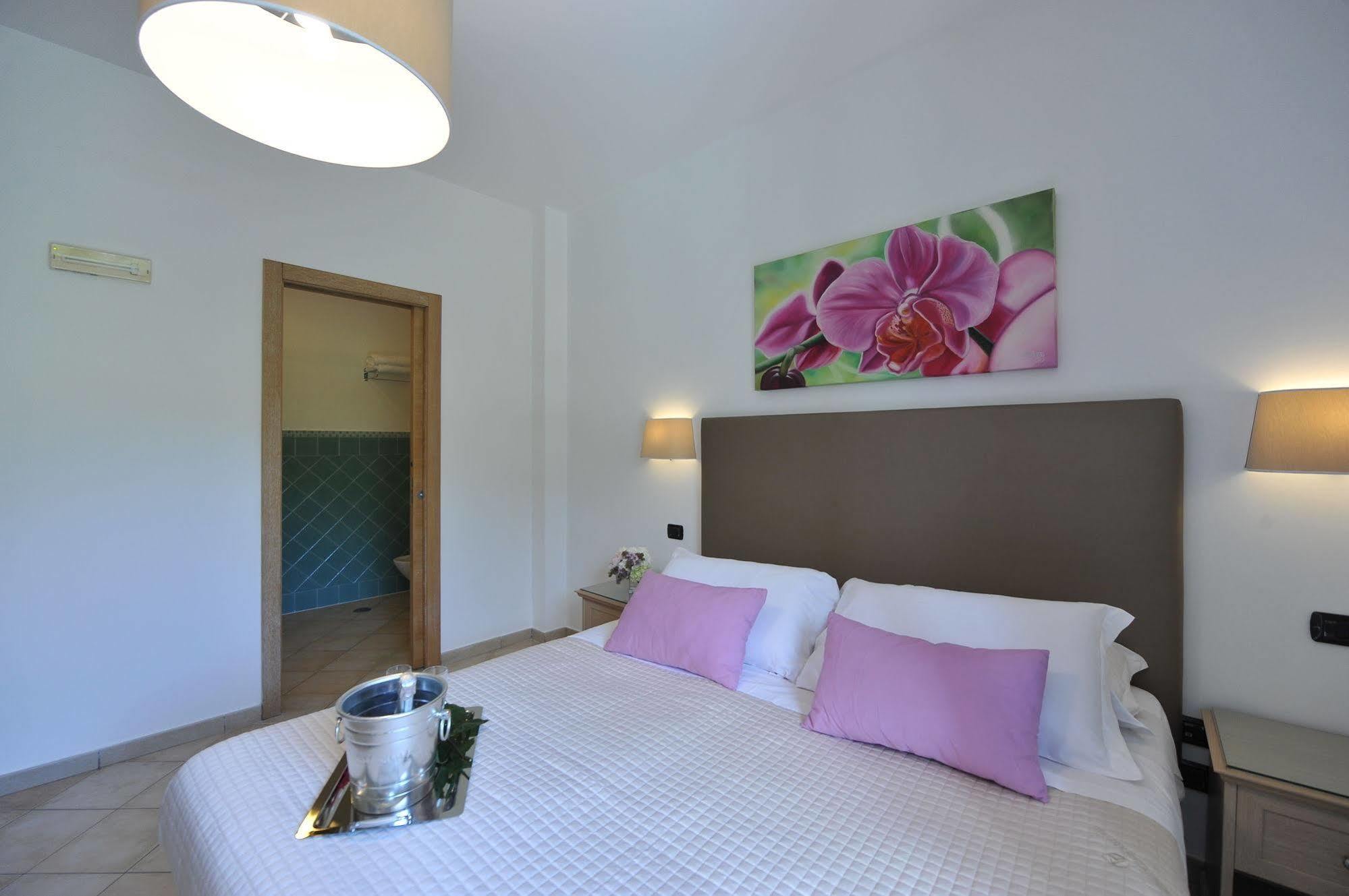 Relais Francesca Bed & Breakfast Piano di Sorrento Luaran gambar