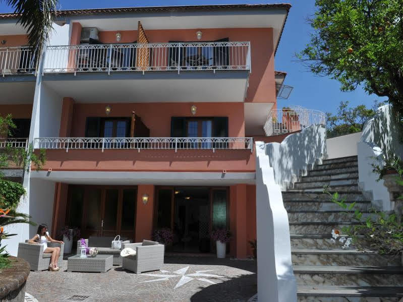 Relais Francesca Bed & Breakfast Piano di Sorrento Luaran gambar